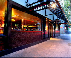 Alberts - Accommodation in Bendigo 0