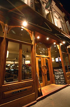 Atomic Bar - Accommodation in Bendigo 1