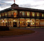 The Grand Terminus Hotel - Accommodation in Bendigo