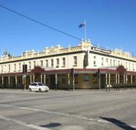 Soden's Australia Hotel - Accommodation in Bendigo
