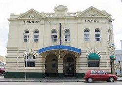 The London Hotel - Accommodation in Bendigo 0