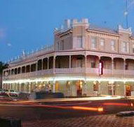The Rose Hotel - Lounge Bar - Accommodation in Bendigo