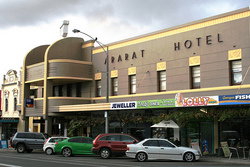 Ararat Hotel - Accommodation in Bendigo 1
