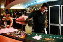 Alexanders Restaurant - Lord Forrest Hotel - Accommodation in Bendigo 1