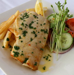 Trinity Beach Tavern - Accommodation in Bendigo 2