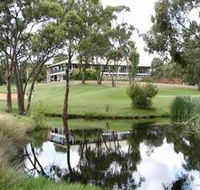 Flagstaff Hill Golf Club and Koppamurra Ridgway Restaurant - Accommodation in Bendigo