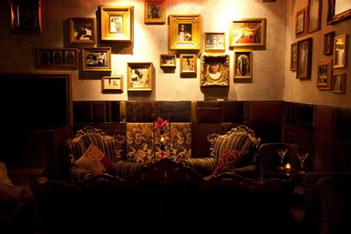 Gin Palace - Accommodation in Bendigo 0