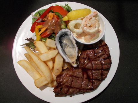 Berserker Tavern - Accommodation in Bendigo 1