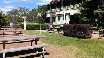 Lakes Creek Hotel - Accommodation in Bendigo 3