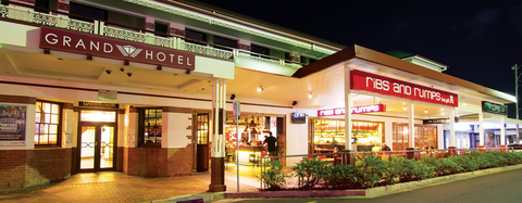 The Grand Hotel - Accommodation in Bendigo 1