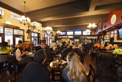 P.J. Gallagher's - Accommodation in Bendigo 2