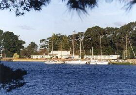 The Waterfront Wynyard - - Accommodation in Bendigo 0