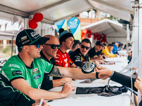 B-Rock Super Wednesday - Driver Signing - Accommodation in Bendigo 0