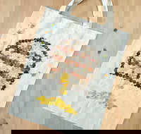 Create a Button Tote - Accommodation in Bendigo