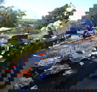 Daddy's Day Out at Borambola Wines by The Roundabout Restaurant - Accommodation in Bendigo