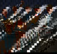 The Caxton Street Jazz Band in the Swigmore Hall at Robert Channon Wines - Accommodation in Bendigo