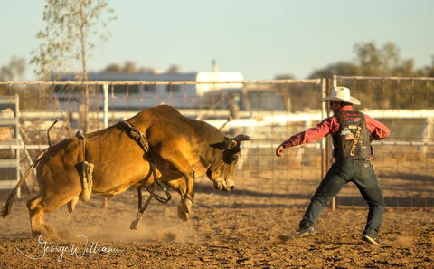 Walgett Charity Bushman's Carnival Rodeo And Campdraft - Accommodation in Bendigo 0
