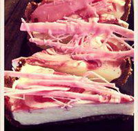 Online Film Screening Dieci Inverni - Accommodation in Bendigo