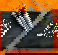 Paint and Sip Experience - Accommodation in Bendigo