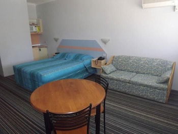 Golden Sands Motor Inn Forster - Accommodation in Bendigo 3