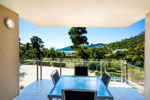 Summit Apartments Airlie Beach - Accommodation in Bendigo 2