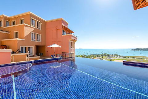 Martinique Whitsunday - Accommodation in Bendigo 5