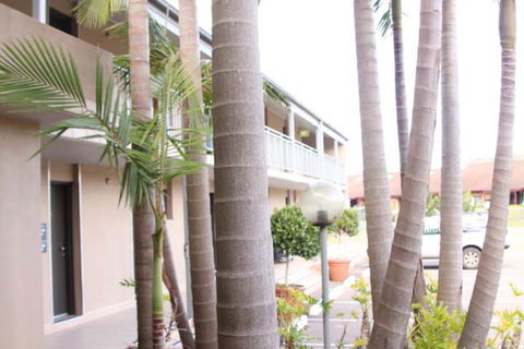 Galaxy Motel - Accommodation in Bendigo 4
