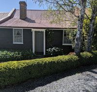 Alice's Cottages - Accommodation in Bendigo