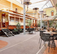 Quality Hotel Dickson - Accommodation in Bendigo