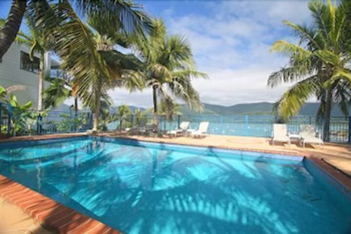 Shute Harbour QLD Accommodation in Bendigo