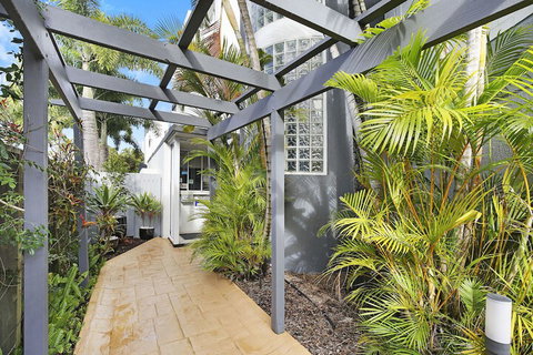 Beachside Mooloolaba - Accommodation in Bendigo 1