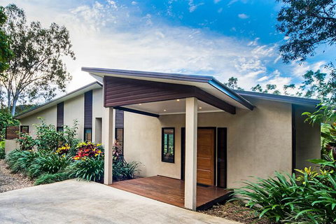 Seclude Rainforest Retreat - Accommodation in Bendigo 7