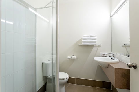 Redcliffe Motor Inn - Accommodation in Bendigo 6
