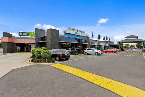 Quality Hotel Taylors Lakes - Accommodation in Bendigo 5