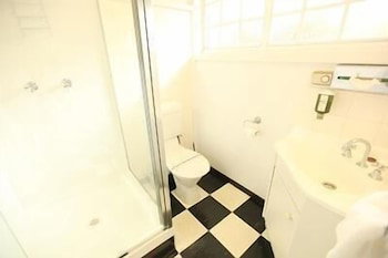 Fox And Hounds Inn - Accommodation in Bendigo 5