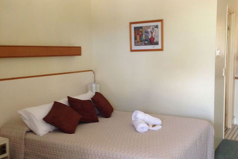 Country Rose Motel Warwick - Accommodation in Bendigo 7