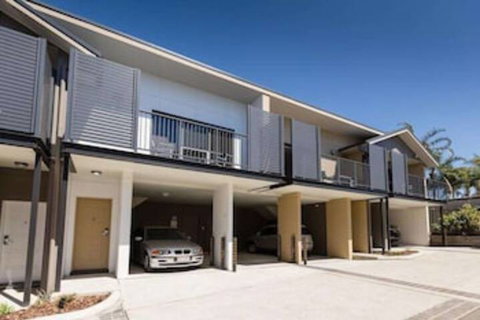 Cardiff Executive Apartments - Accommodation in Bendigo 0