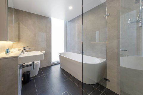 Meriton Suites Bondi Junction - Accommodation in Bendigo 6