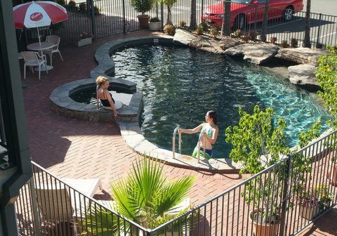 Ibis Styles Adelaide Manor - Accommodation in Bendigo 3