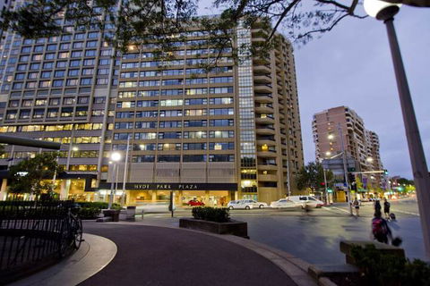Oaks Sydney Hyde Park Suites - Accommodation in Bendigo 3