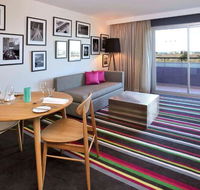 Mercure Melbourne Treasury Gardens - Accommodation in Bendigo