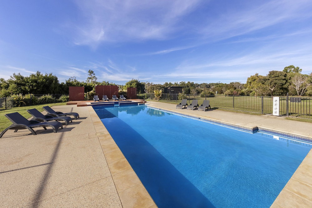 Cowes VIC Accommodation in Bendigo