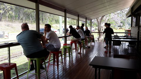 Christmas Creek Cafe & Cabins - Accommodation in Bendigo 1