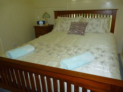 Christmas Creek Cafe & Cabins - Accommodation in Bendigo 5