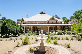 Cockburn House - Accommodation in Bendigo 0