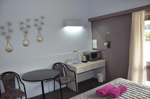 Warwick Motor Inn - Accommodation in Bendigo 4