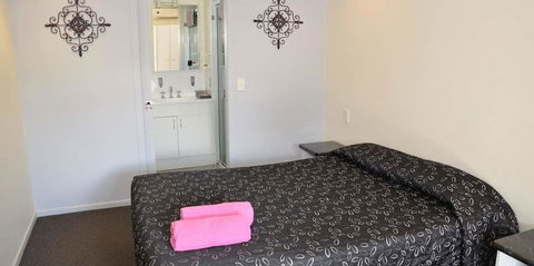 Warwick Motor Inn - Accommodation in Bendigo 3