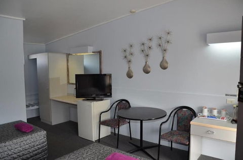 Warwick Motor Inn - Accommodation in Bendigo 2