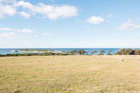 Beach Break Bicheno - Accommodation in Bendigo 0