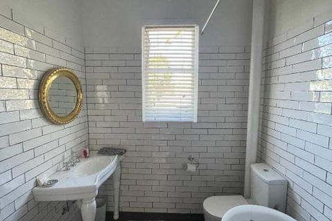 Webster Terrace - Accommodation in Bendigo 4